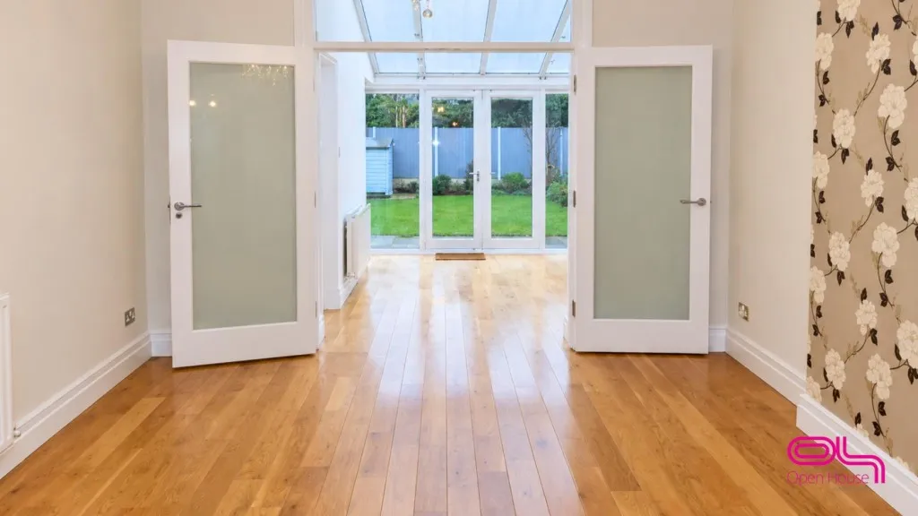New Hall Lane, Bolton, BL1, photo 9