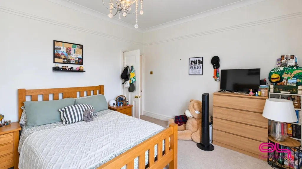 New Hall Lane, Bolton, BL1, photo 13