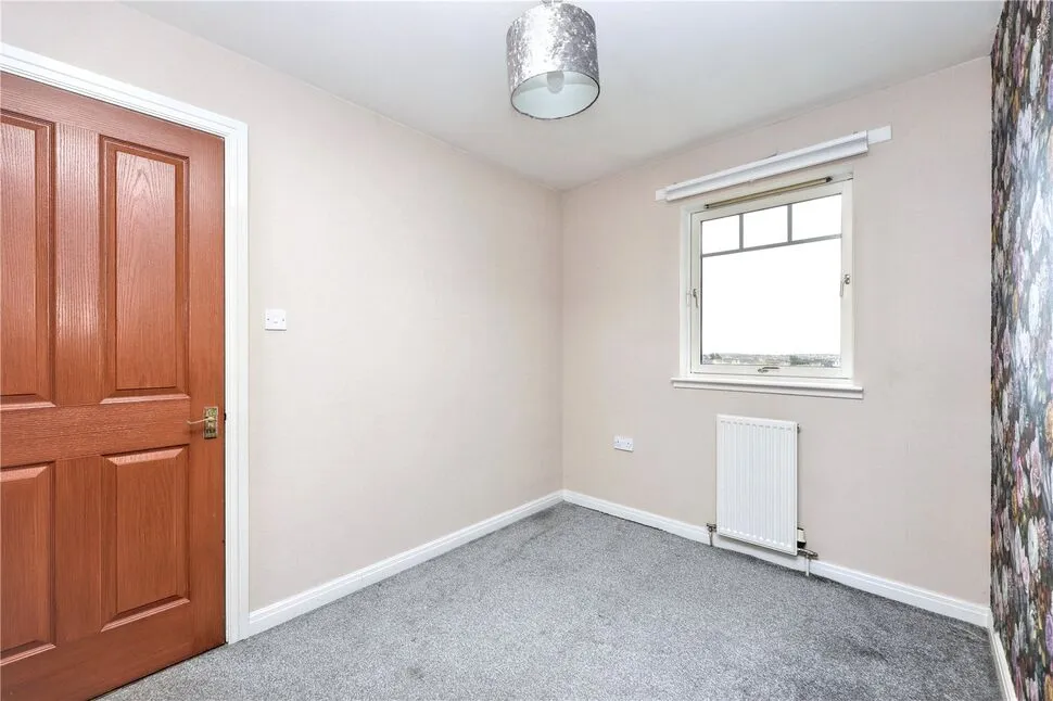 Colliston Road, Dunfermline, KY12, photo 16
