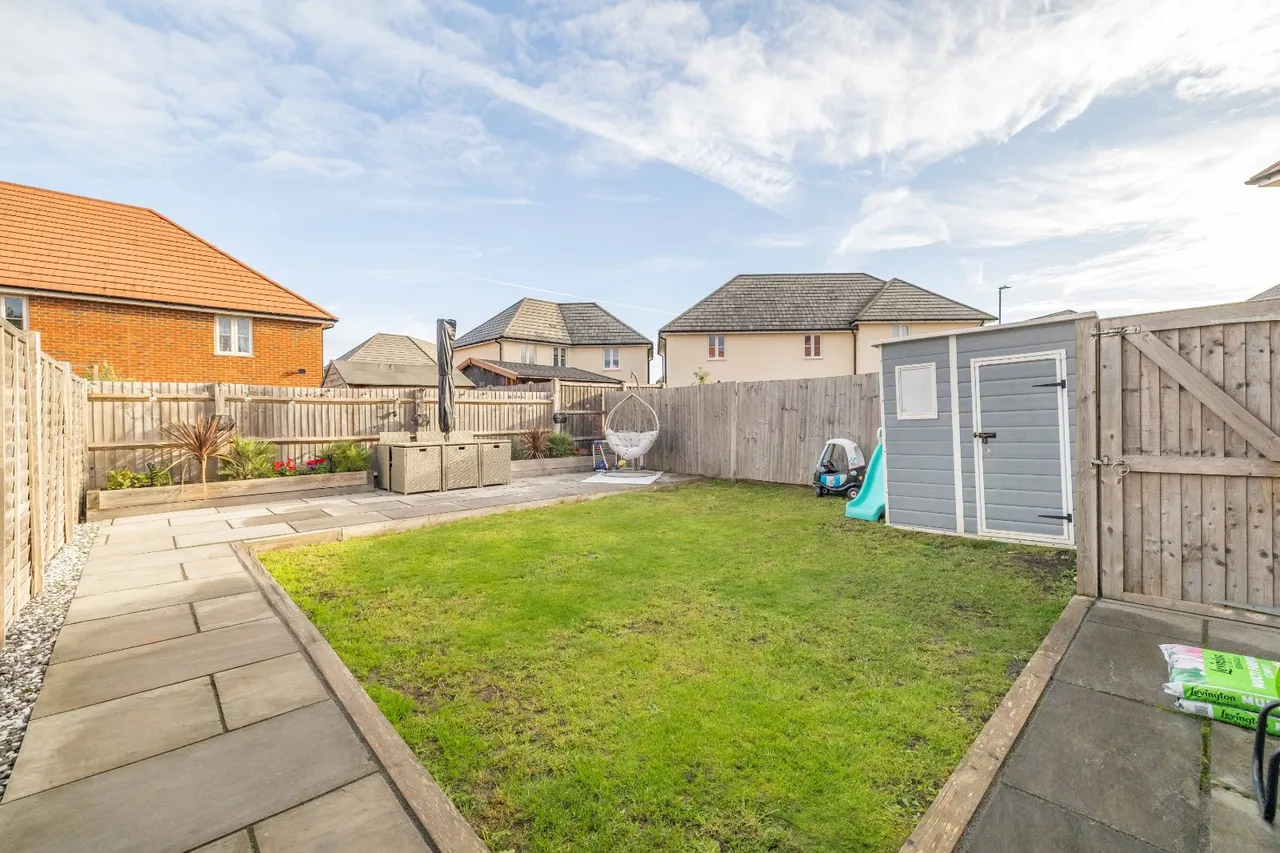 Rhondda Vale, Aylesham, CT3, photo 4