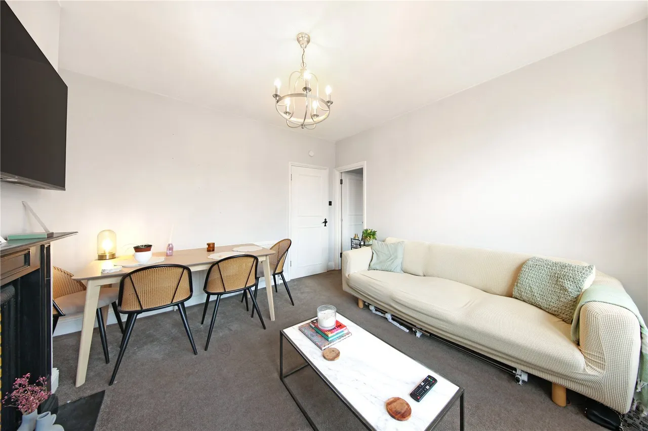 Edgeley Road, London, SW4, photo 15