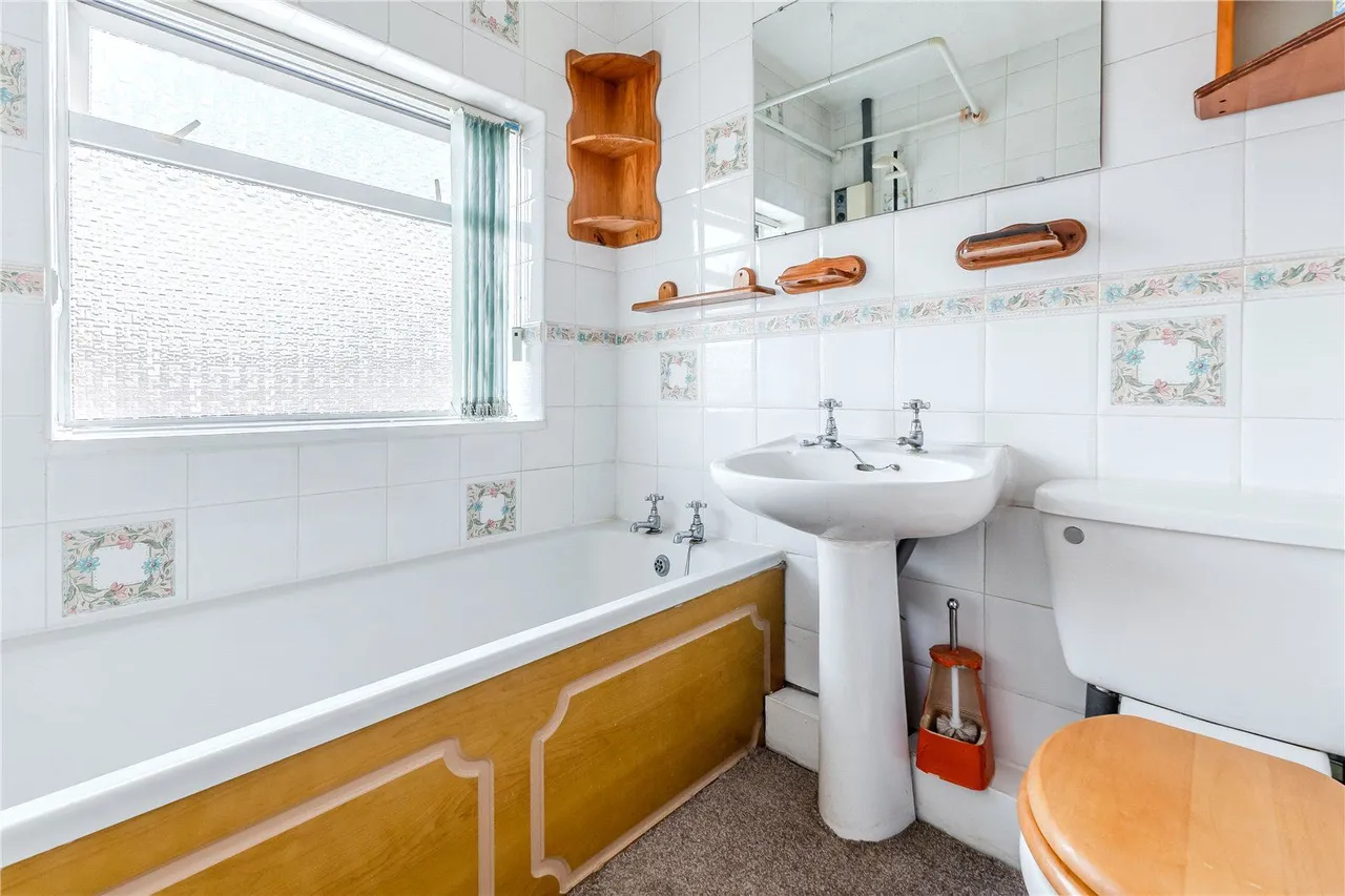 Grange Park Avenue, Leeds, LS8, photo 6