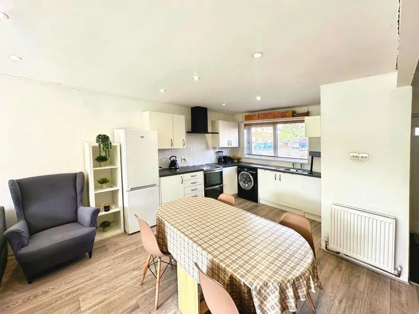 Cairn Drive, Salford, M6, photo 2