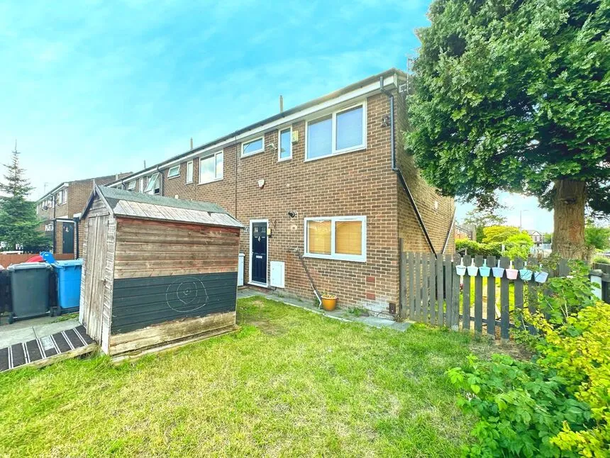 Cairn Drive, Salford, M6, photo 10