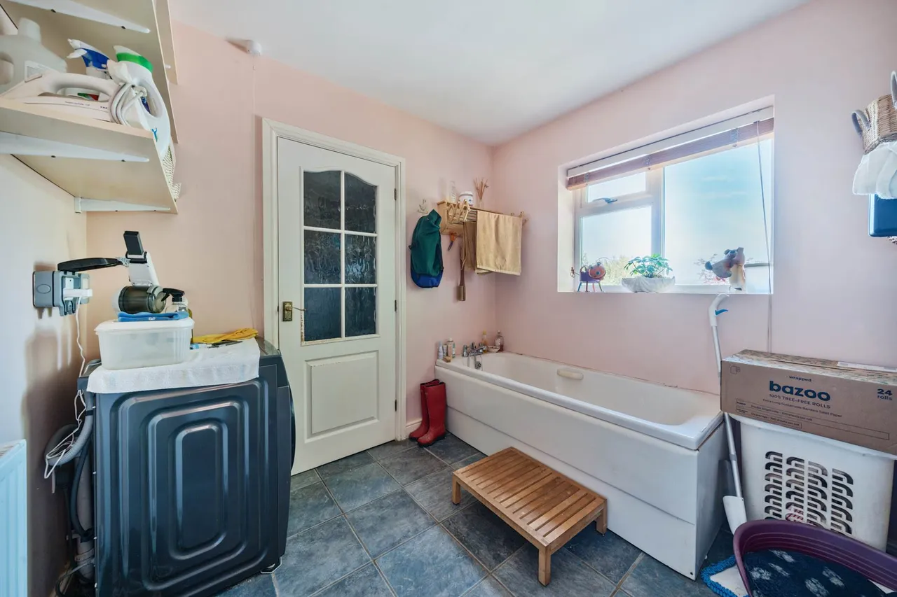 Brookfield Drive, Colyton, EX24 6TN, photo 16