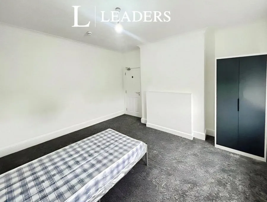 Alexandra Street, Eastwood, NG16, photo 11