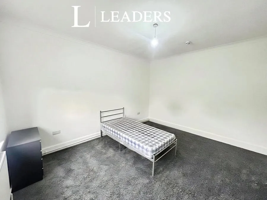 Alexandra Street, Eastwood, NG16, photo 10