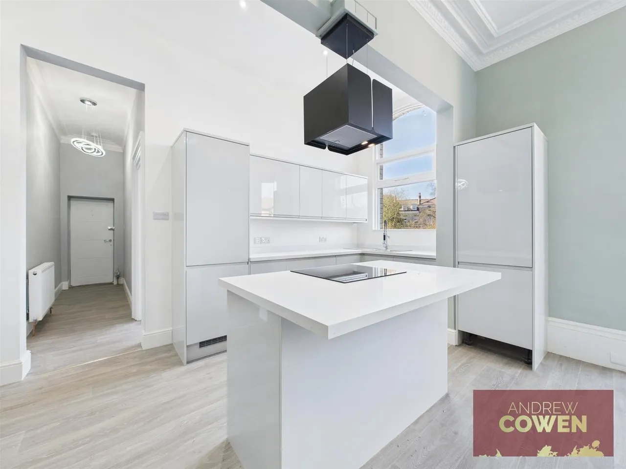 Grosvenor Crescent, Scarborough YO11 2LJ, photo 13
