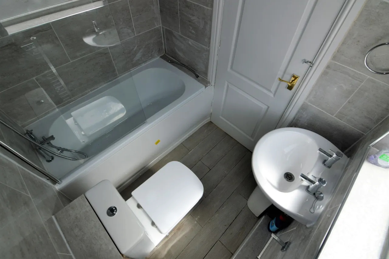 Mynors Street, Stoke-on-Trent, Staffordshire, ST1 2DH, photo 7