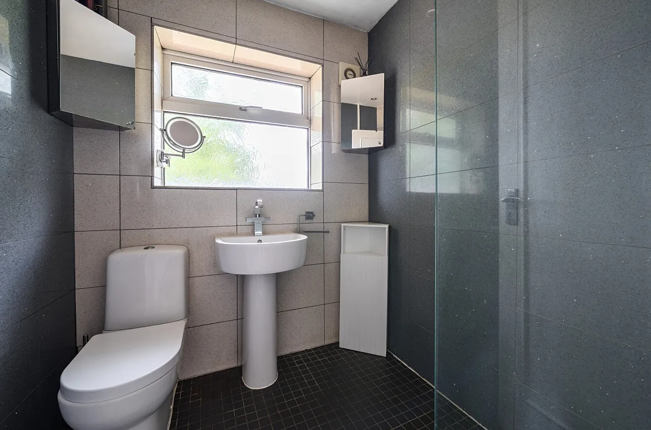 Belmont Close, Stubbington, PO14, photo 8