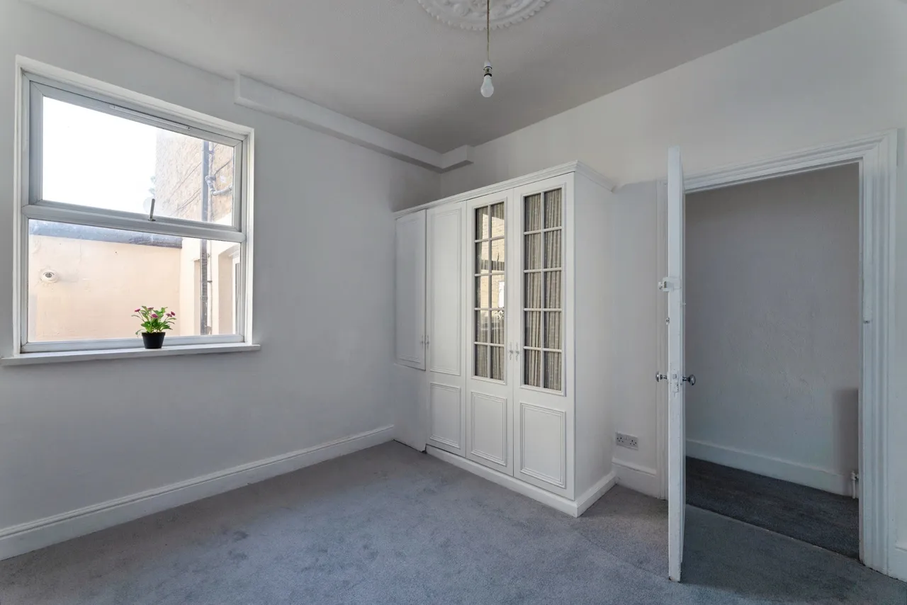 Wellesley Road, Ilford, IG1, photo 7