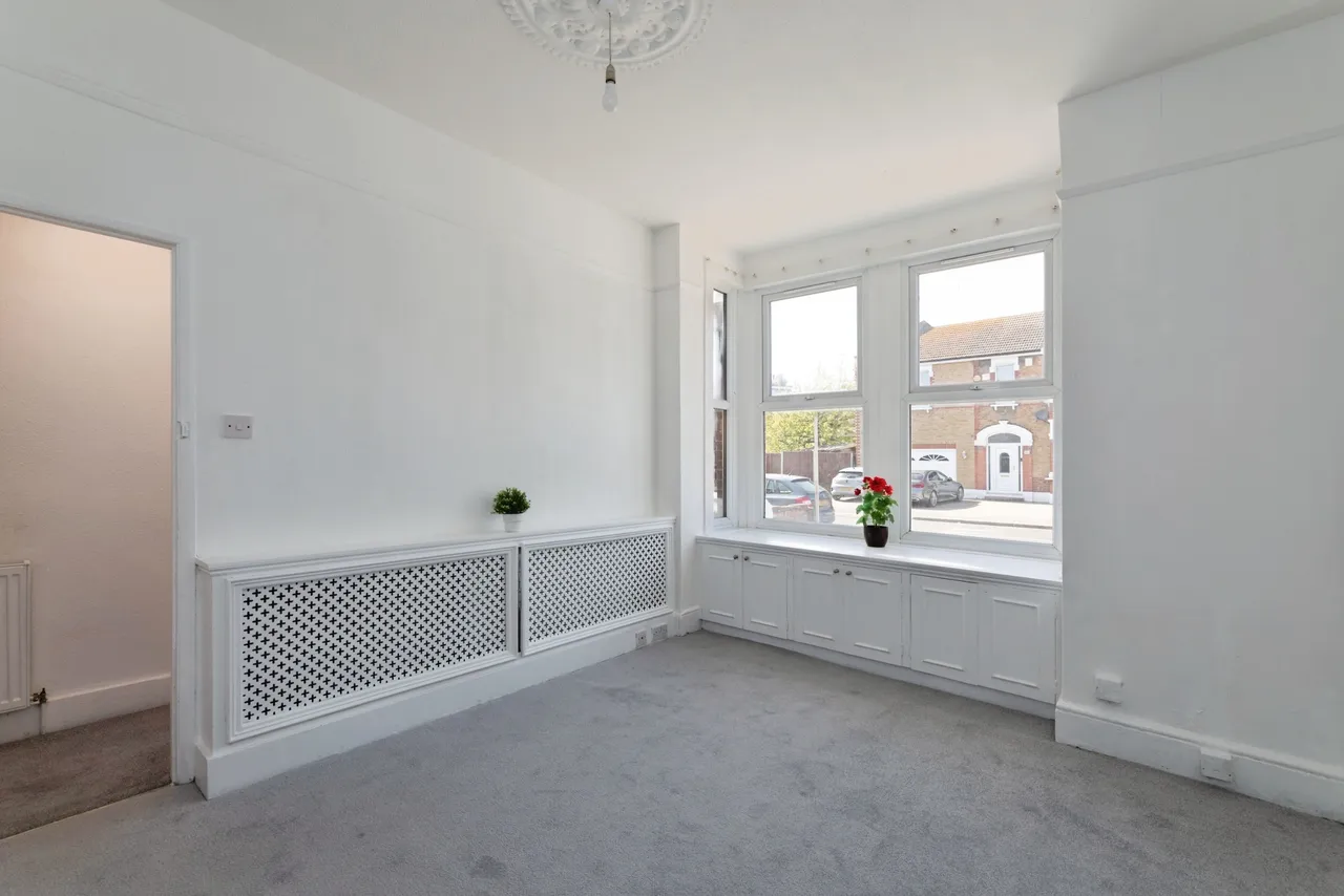Wellesley Road, Ilford, IG1, photo 2