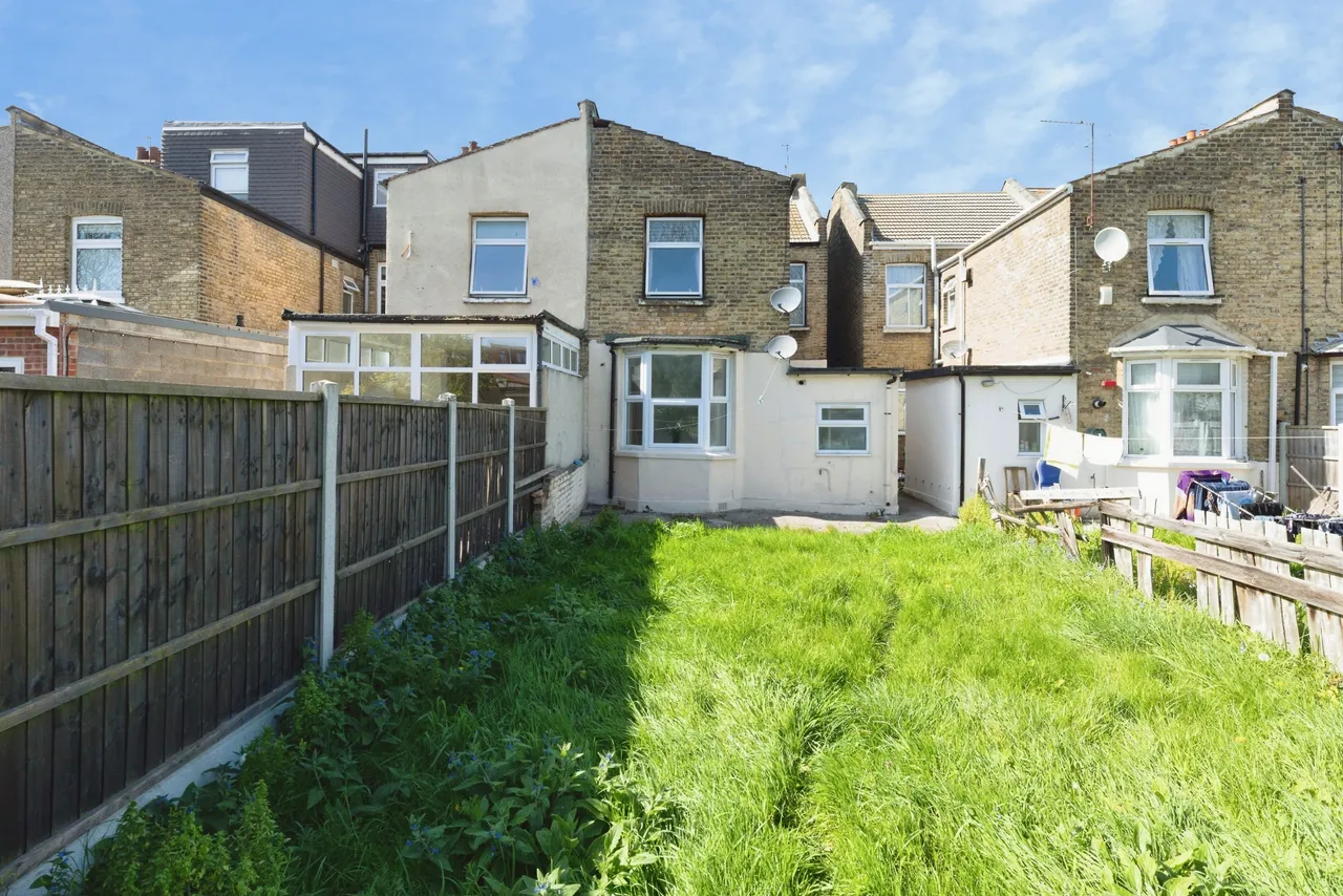 Wellesley Road, Ilford, IG1, photo 16