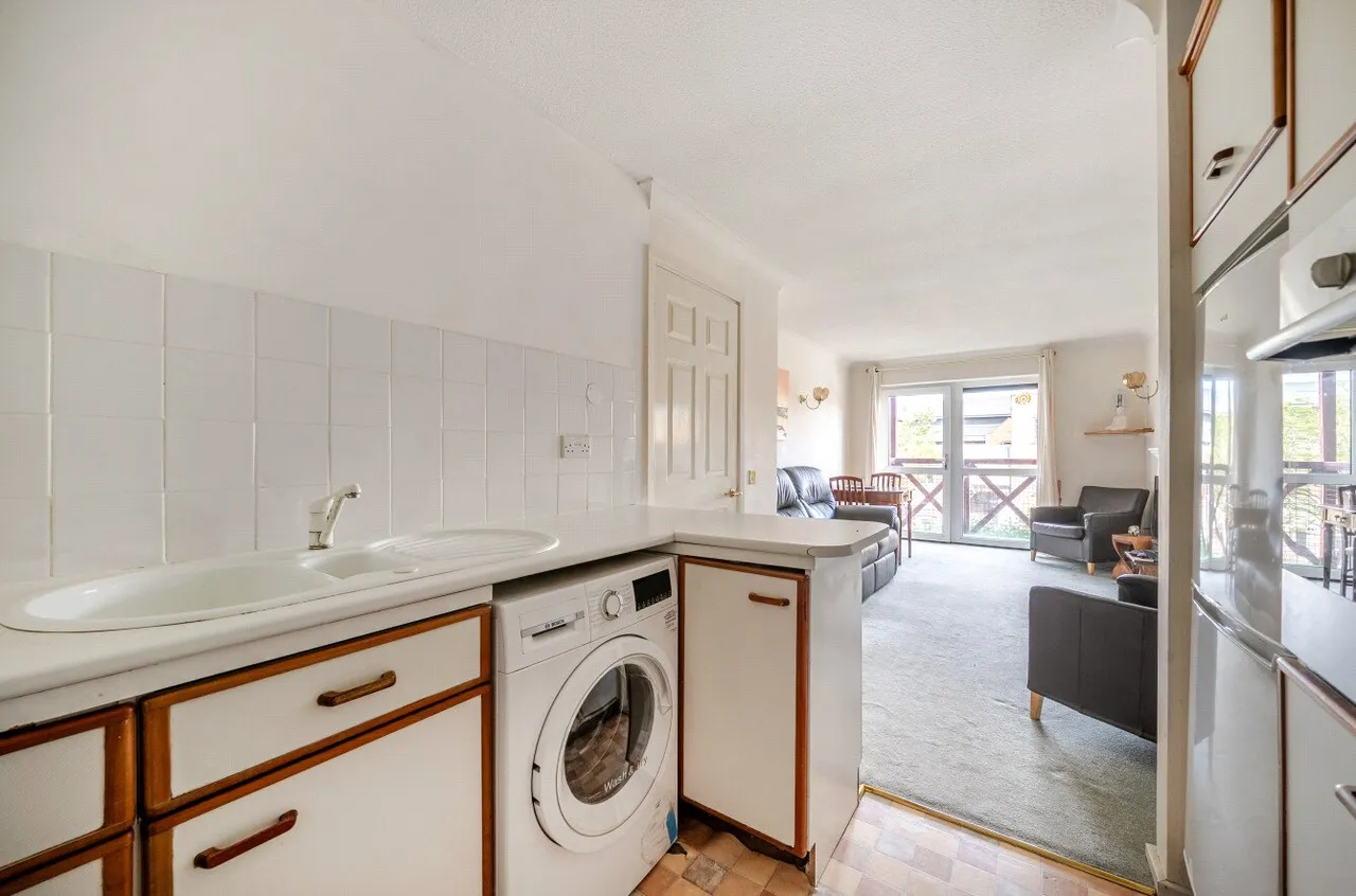 Mount Place, The Mount, GU2, photo 7