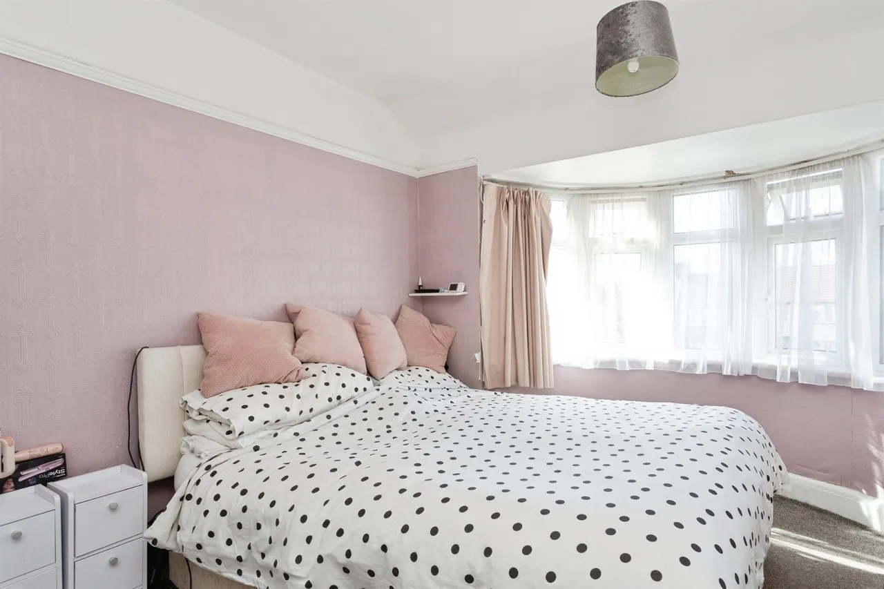 Roxeth Green Avenue, Harrow, HA2, photo 6