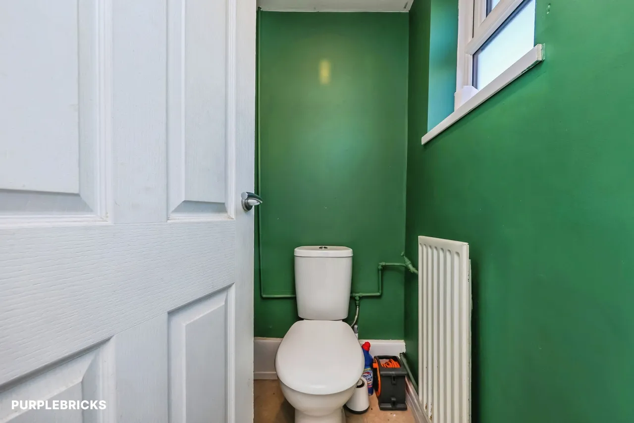 Tewkesbury Drive, Nottingham, NG6, photo 11
