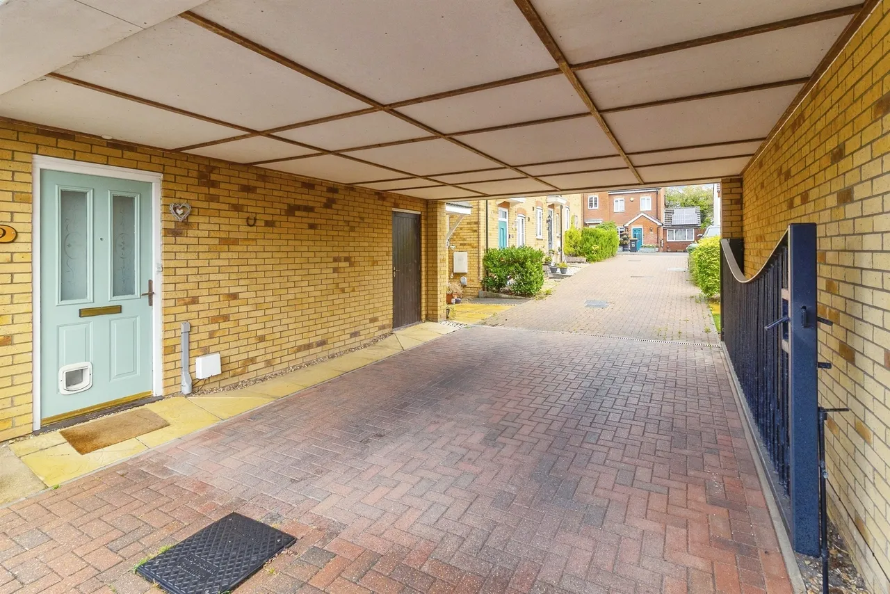 Elliott Way, Leighton Buzzard, LU7, photo 13