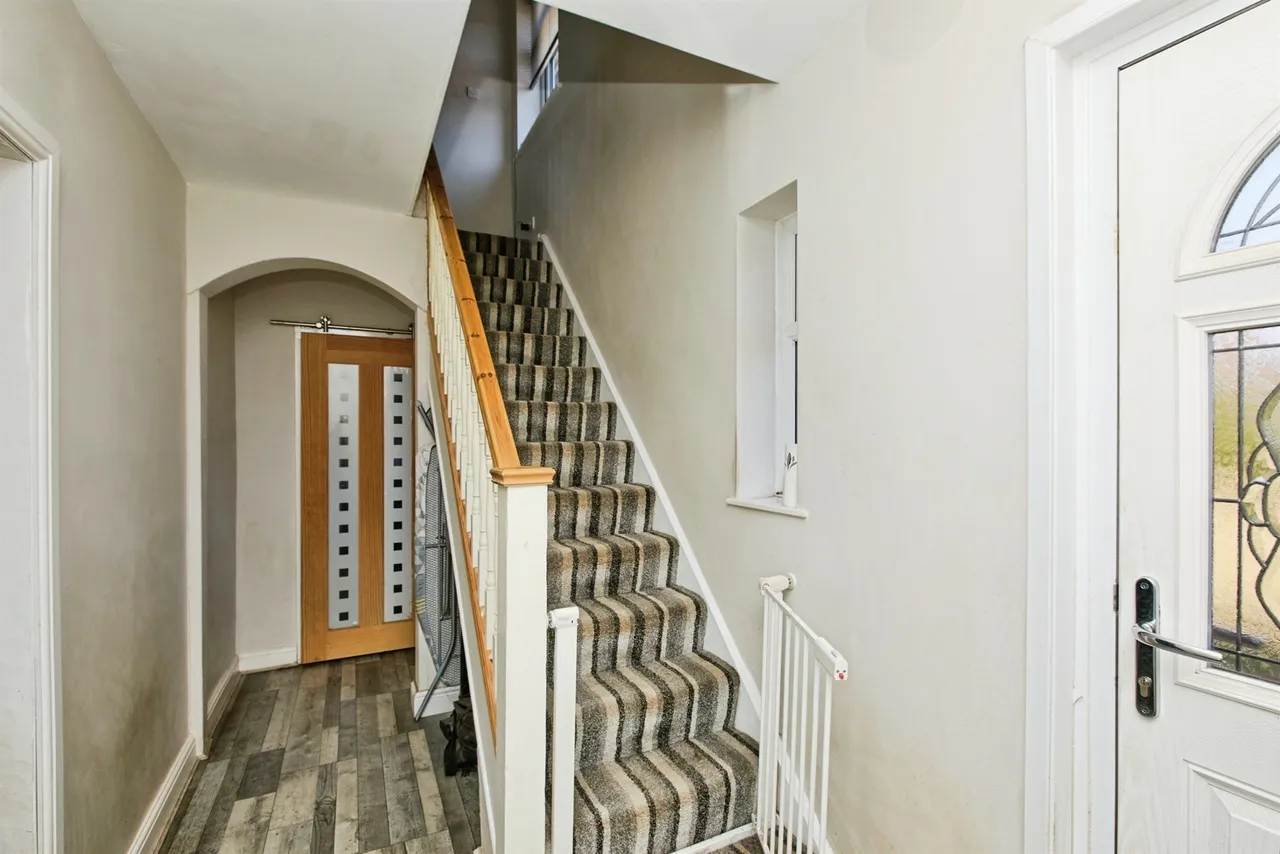 Lansbury Drive, South Normanton, DE55, photo 11