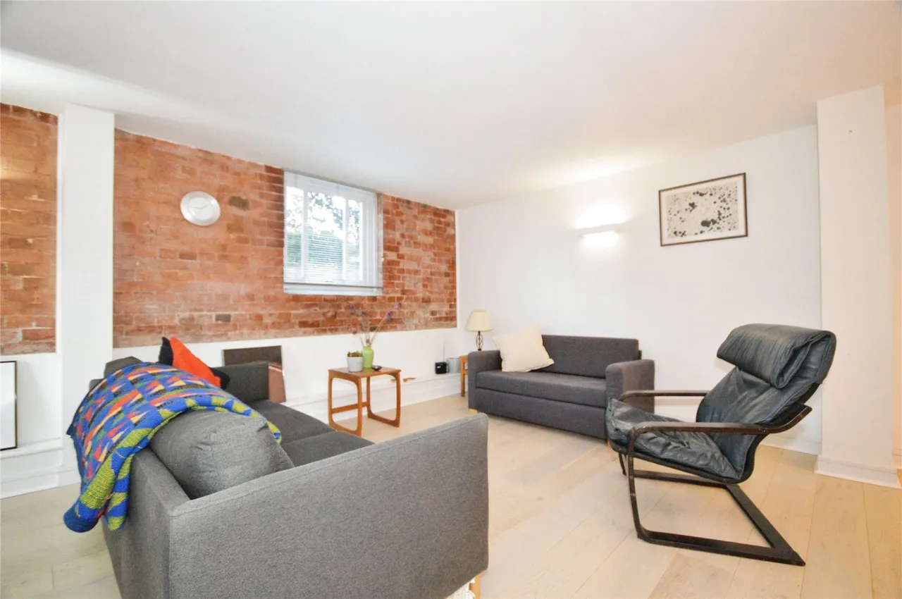 School Lane, Mistley, CO11, photo 2