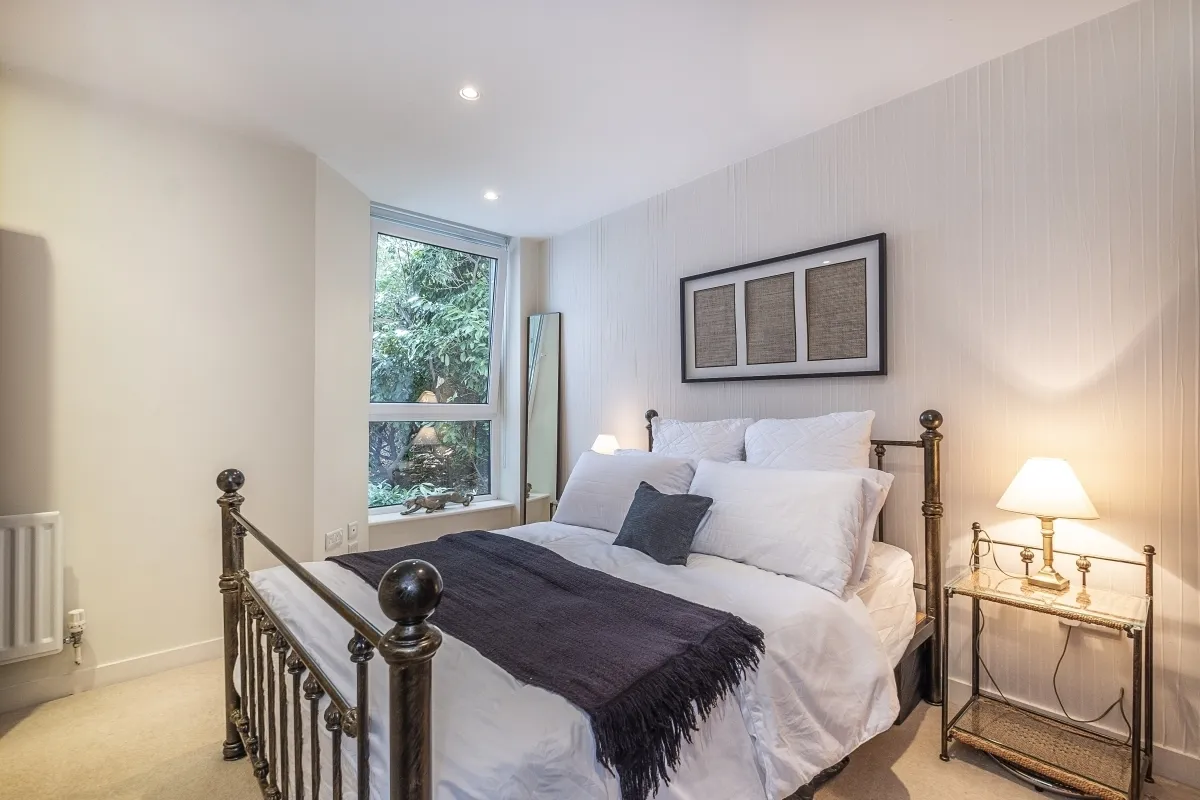 High Trees, SW19, photo 9