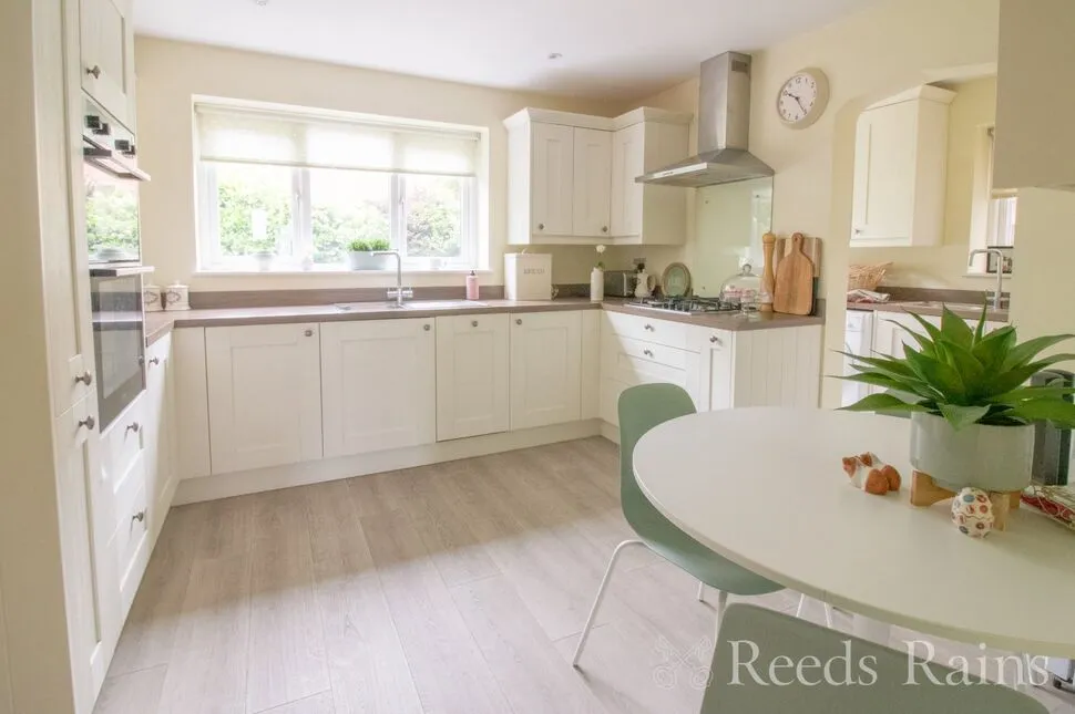 Wood Lane, Greasby, Merseyside, CH49, photo 3