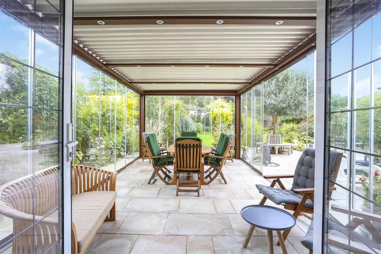Westcott Way, Cheam, SM2 7JY, photo 3