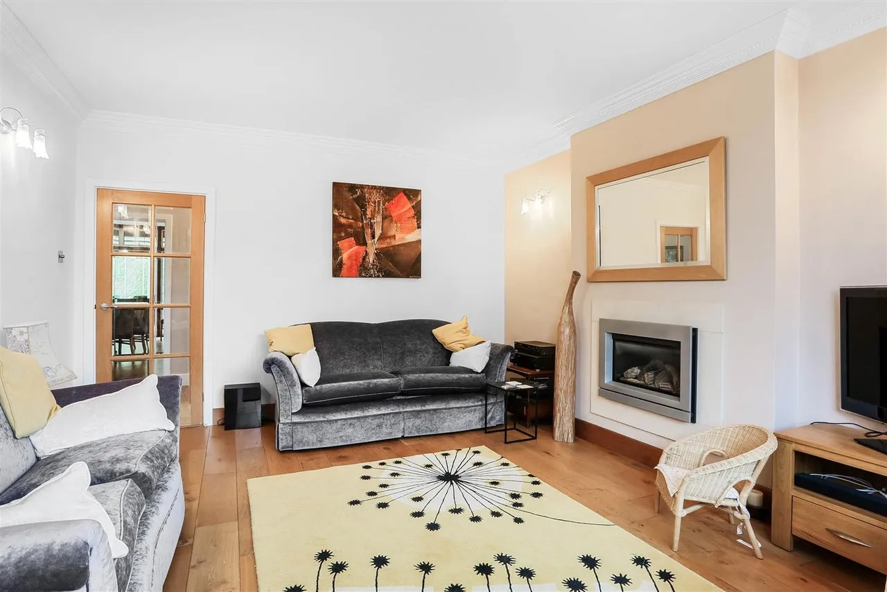 Westcott Way, Cheam, SM2 7JY, photo 6