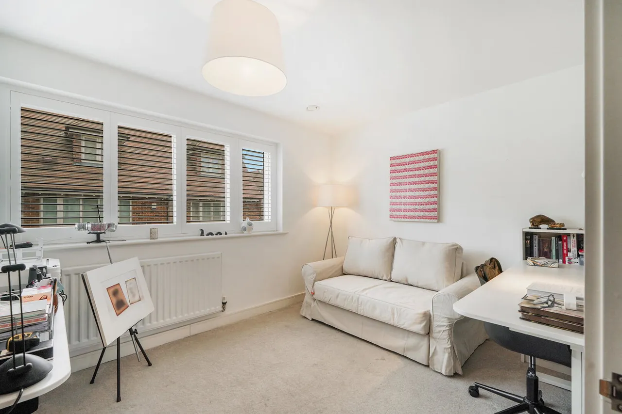 Quartermaster Lane, Millbrook Park, NW7 1JZ, photo 15