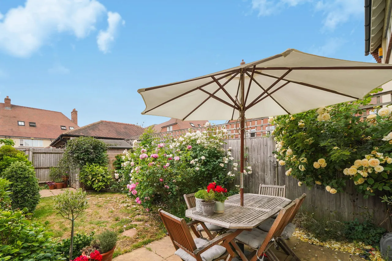 Quartermaster Lane, Millbrook Park, NW7 1JZ, photo 5