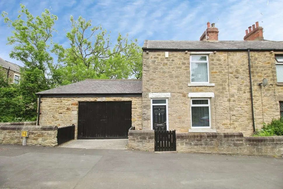 2 bed house for sale — Urpeth Hill Top, Beamish, Durham, DH9