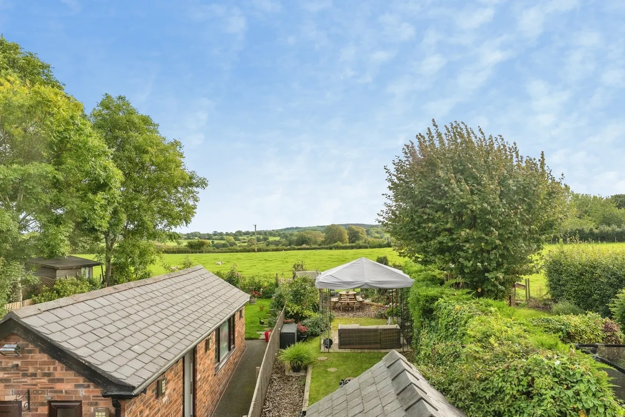 Ffordd Pen Y Bryn, Nercwys, CH7, photo 26
