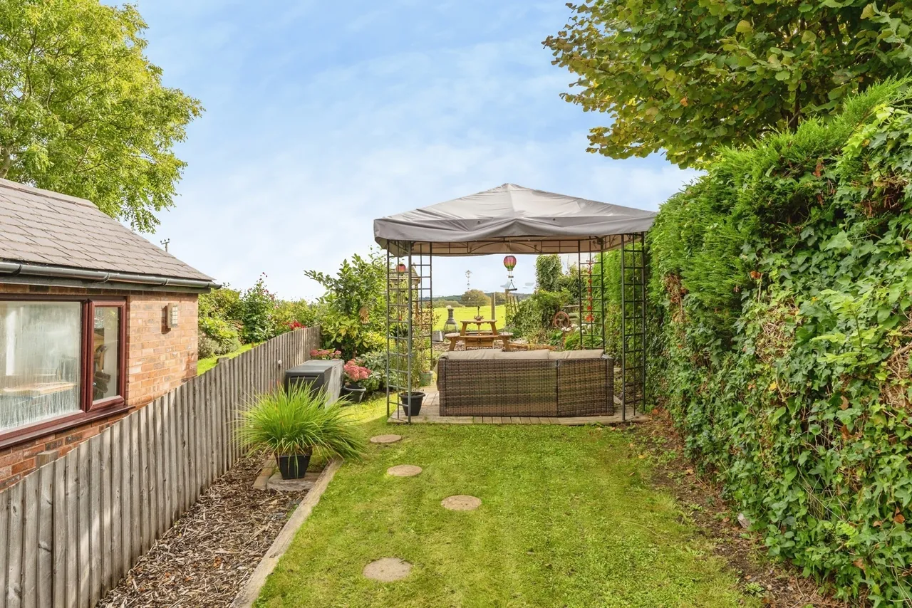 Ffordd Pen Y Bryn, Nercwys, CH7, photo 29
