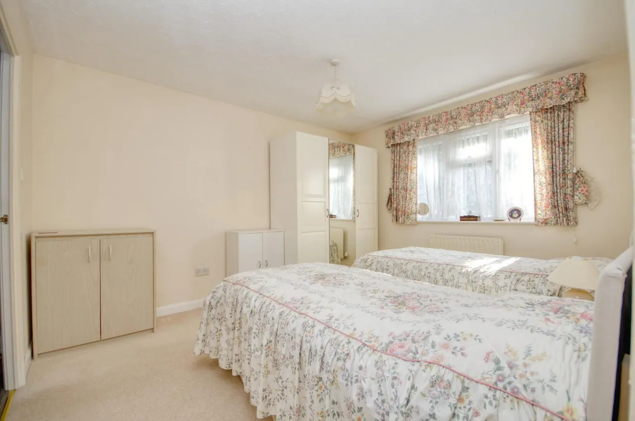 Oak Vale, West End, SO30, photo 14
