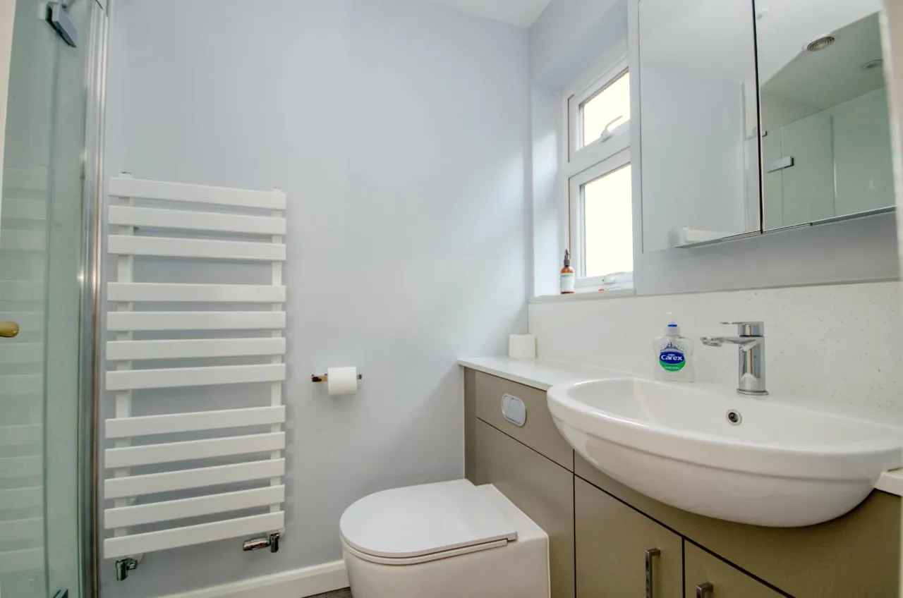Oak Vale, West End, SO30, photo 15