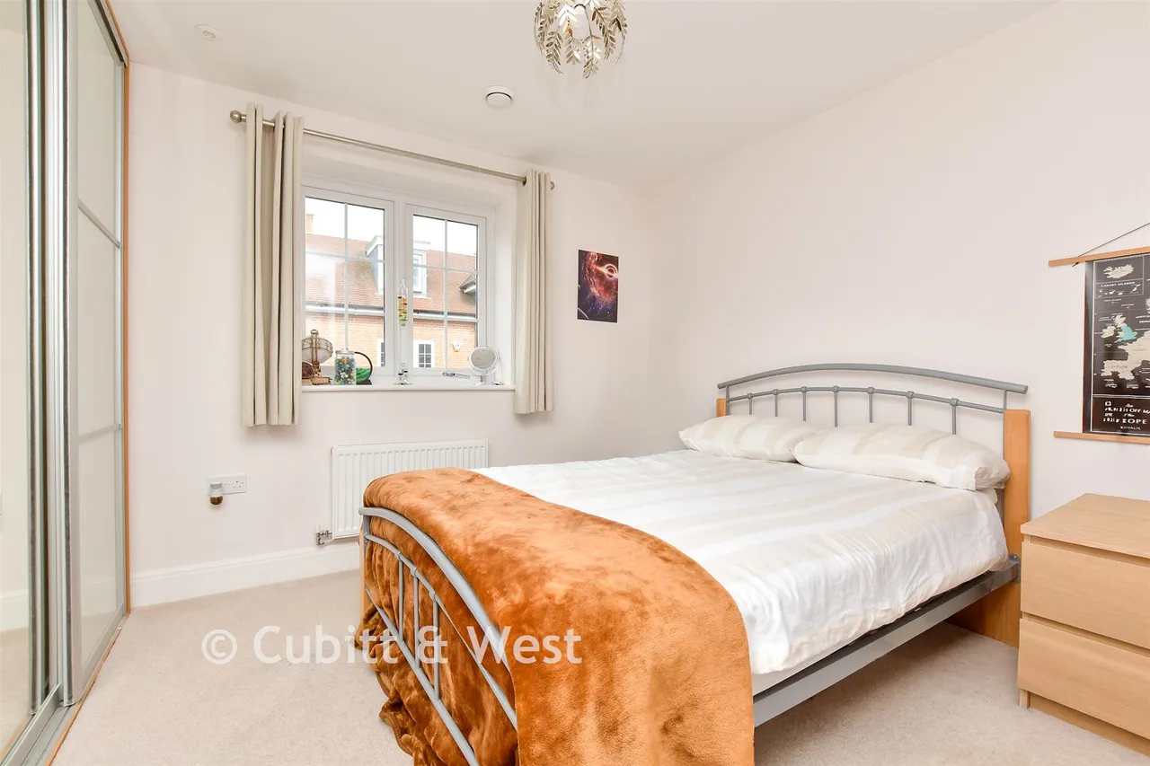 William Way, Godstone, RH9, photo 7