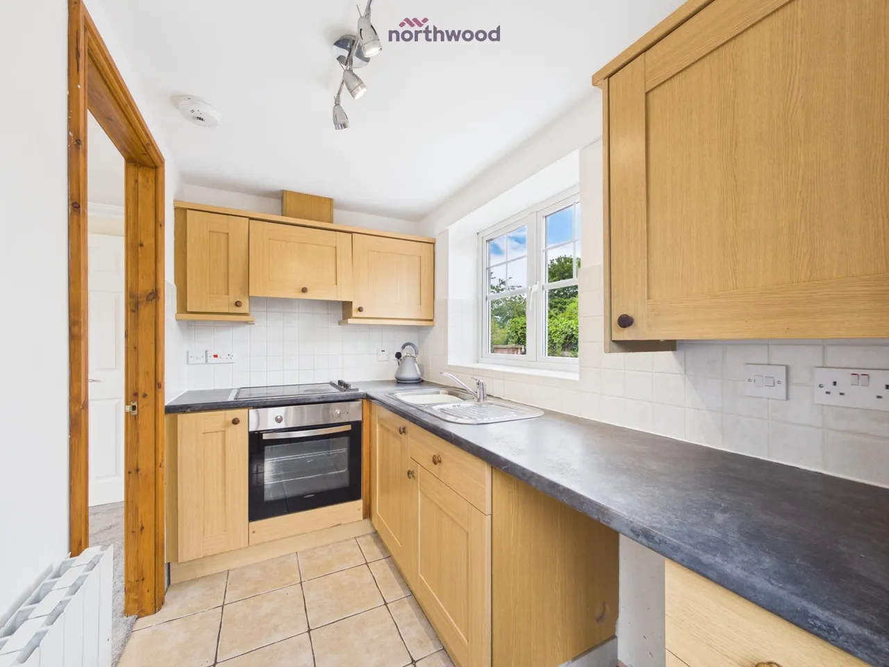 High Street, Wrexham, LL12, photo 5