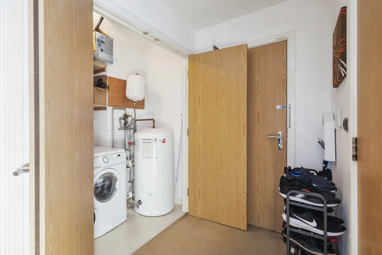 Stillwater Drive, Manchester, Greater Manchester, M11, photo 5