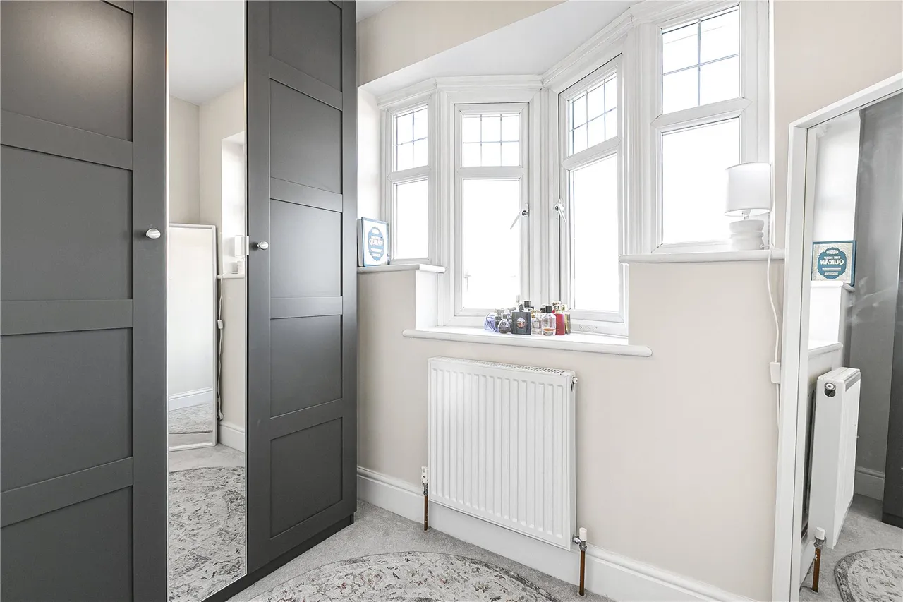 Bridge Way, Twickenham, TW2, photo 14