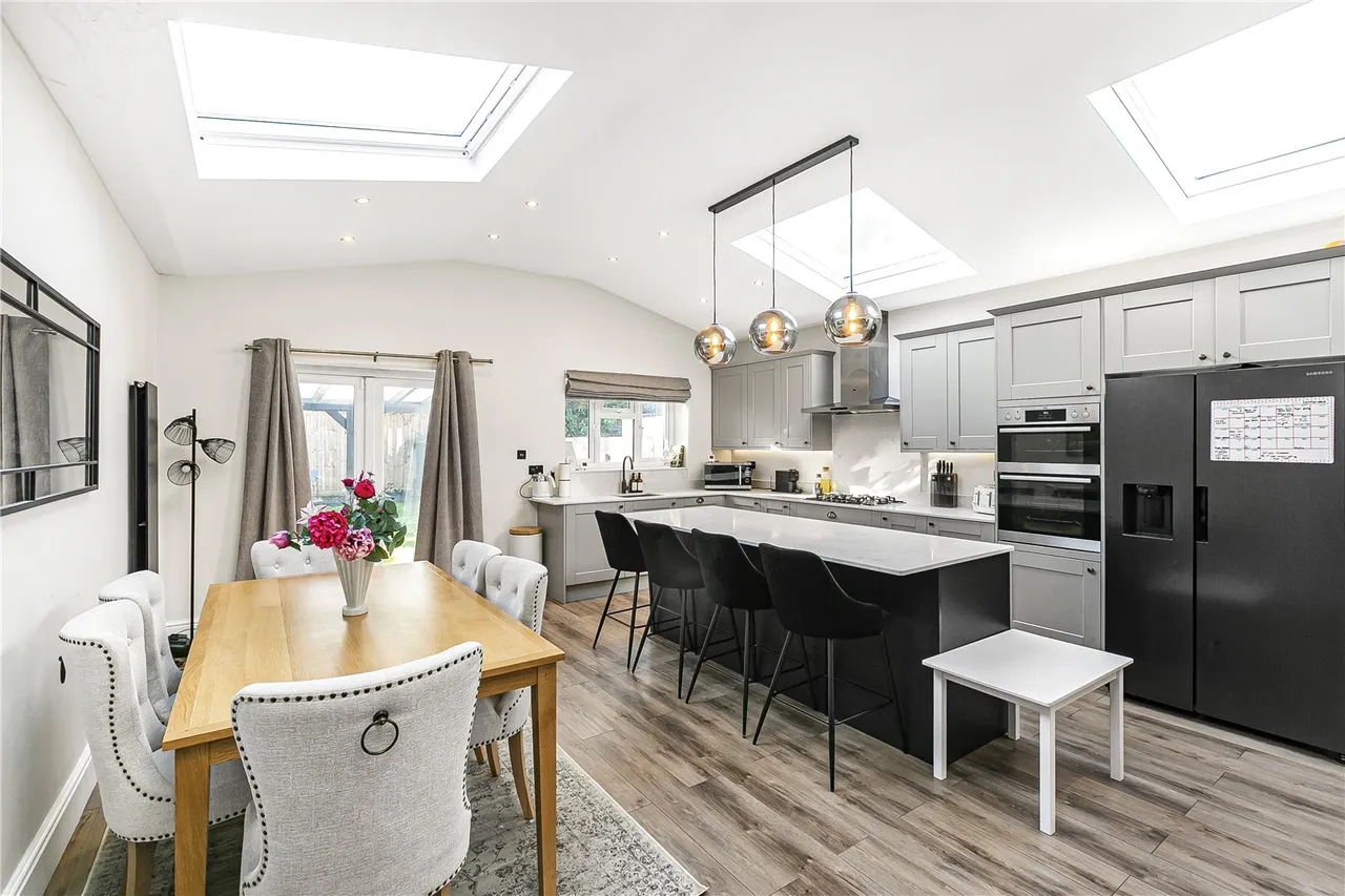 Bridge Way, Twickenham, TW2, photo 8