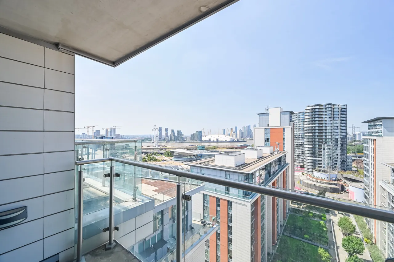 London, E16, photo 11