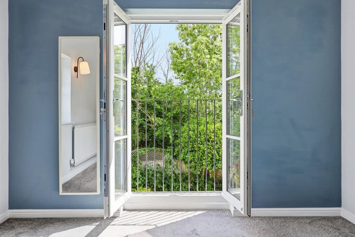 Cleves Close, Loughton, IG10, photo 18