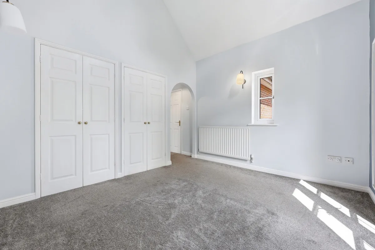 Cleves Close, Loughton, IG10, photo 20