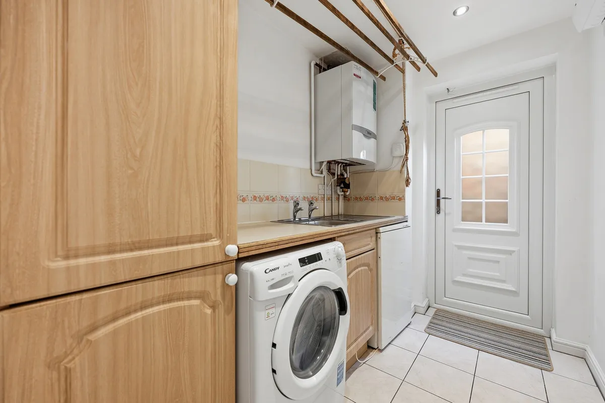 Cleves Close, Loughton, IG10, photo 14