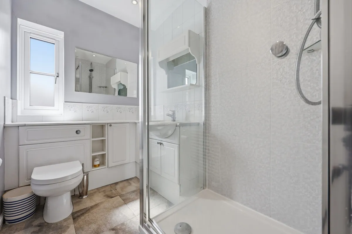 Cleves Close, Loughton, IG10, photo 21