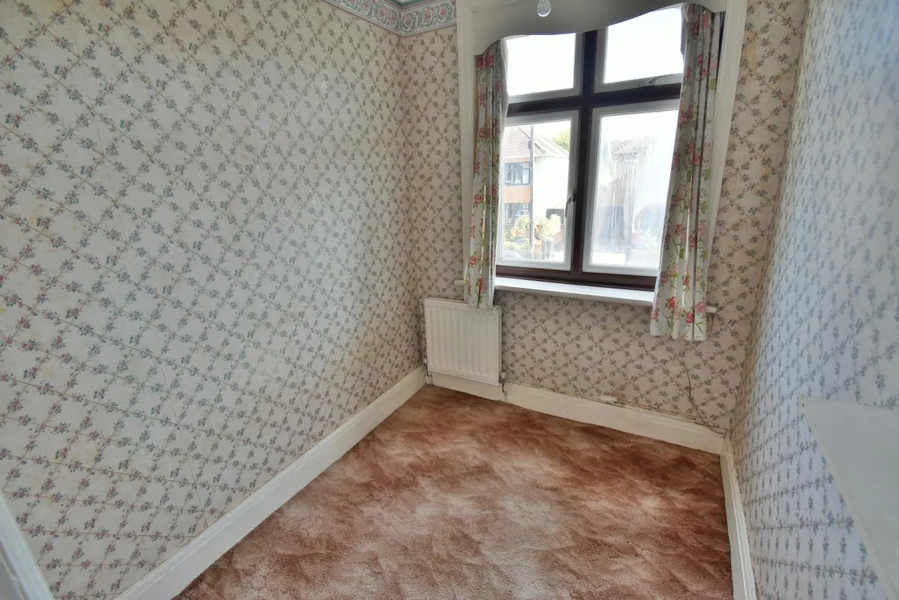 Clayford Avenue, BH22, photo 12