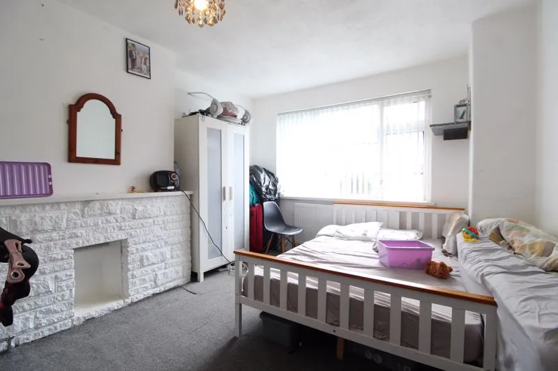 Thirlstone Road, Luton LU4 8QT, photo 4