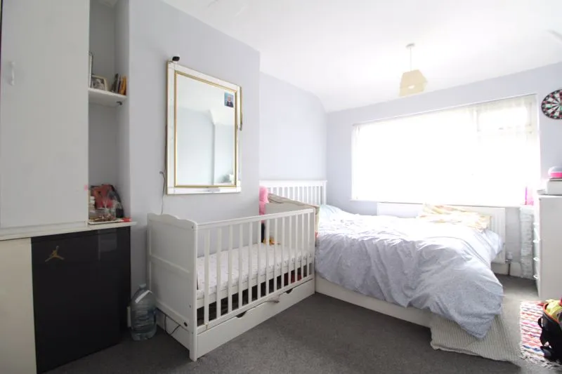 Thirlstone Road, Luton LU4 8QT, photo 7