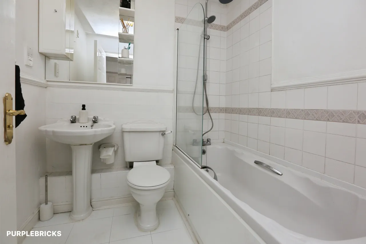 Waldegrave Close, Southampton, SO19, photo 2