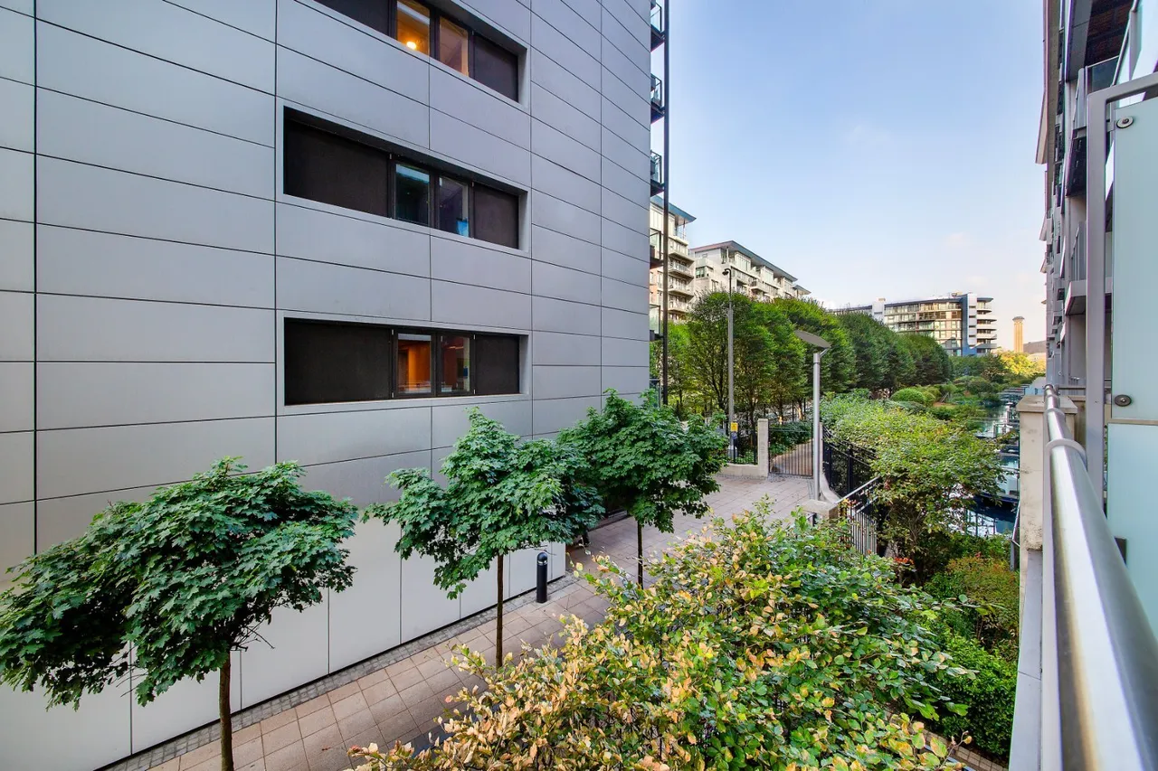 Queenstown Road, London, SW11, photo 8