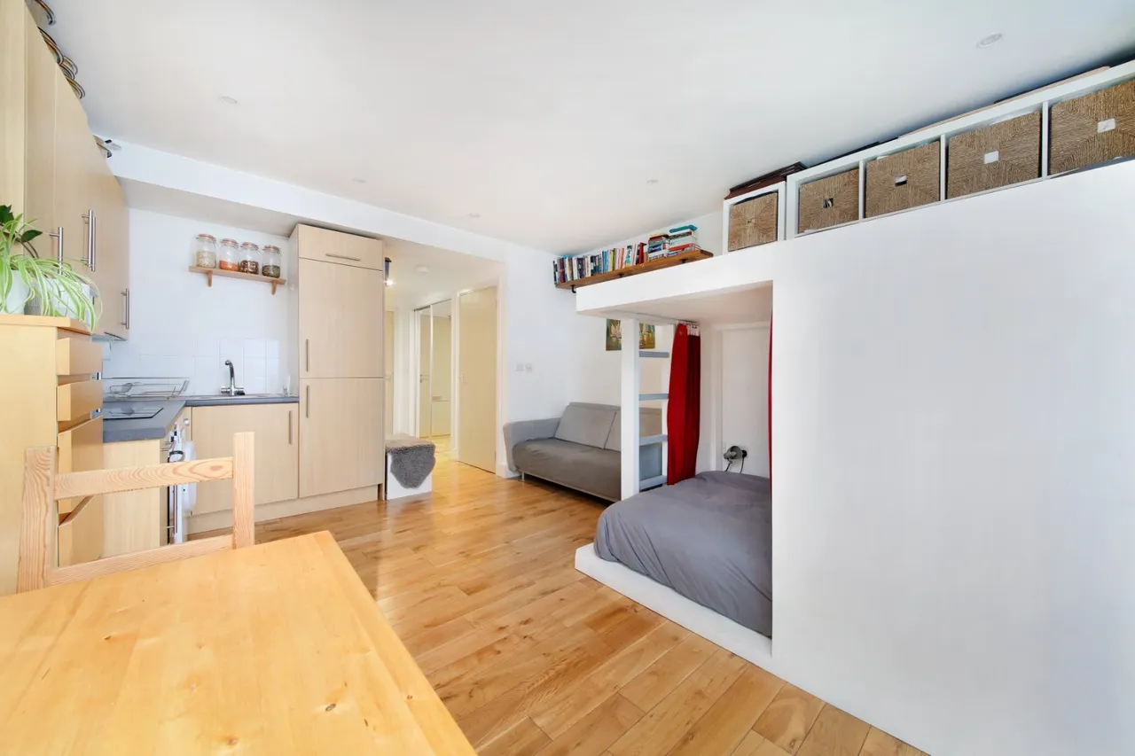 Queenstown Road, London, SW11, photo 7